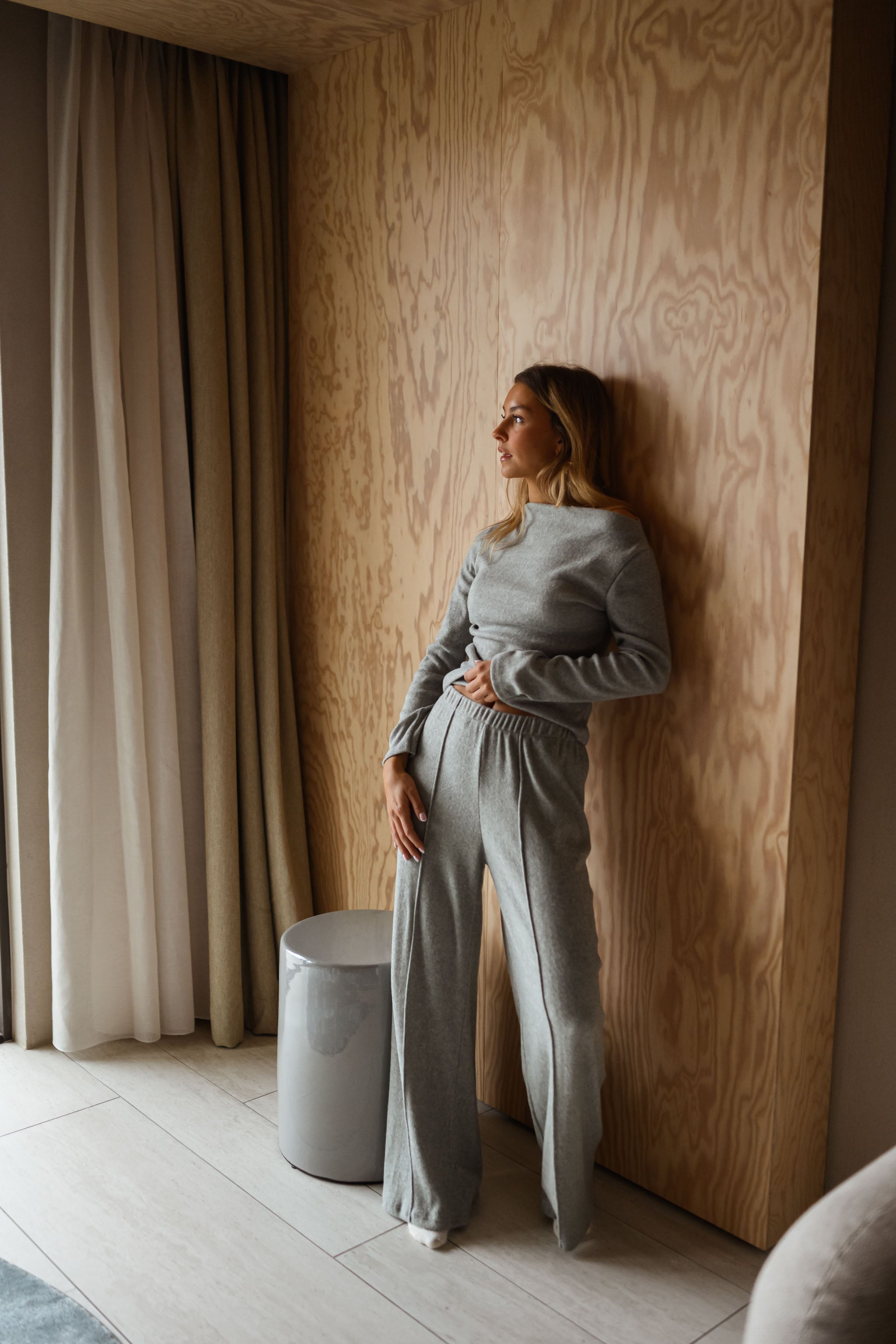 Grey Lando Set