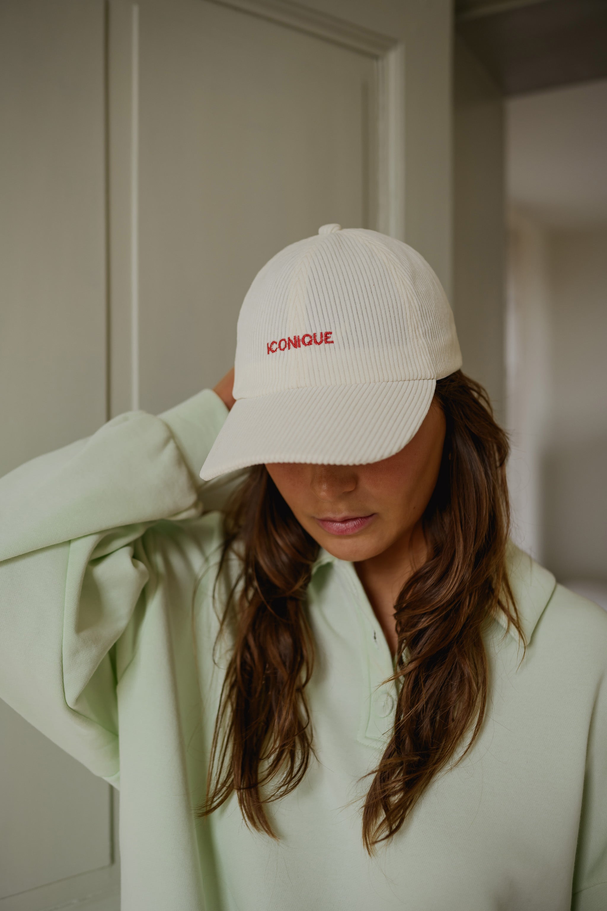 Ecru Iconique Cap